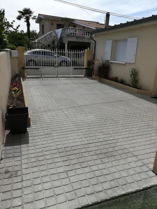 Studio D'Hotes Climatise Floirac  Zewnętrze zdjęcie